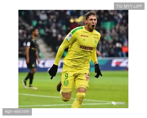 尤尔根·廷伯正式加盟英超新队，期待展现稳健表现实现突破